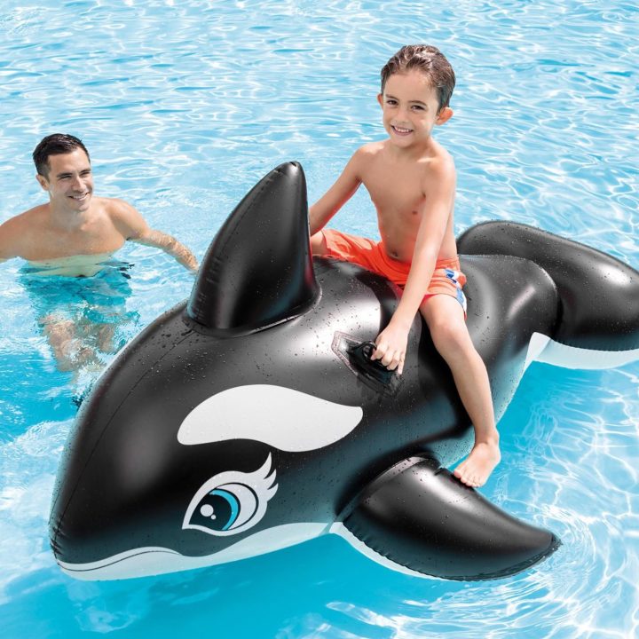 Надувна Касатка для катання
