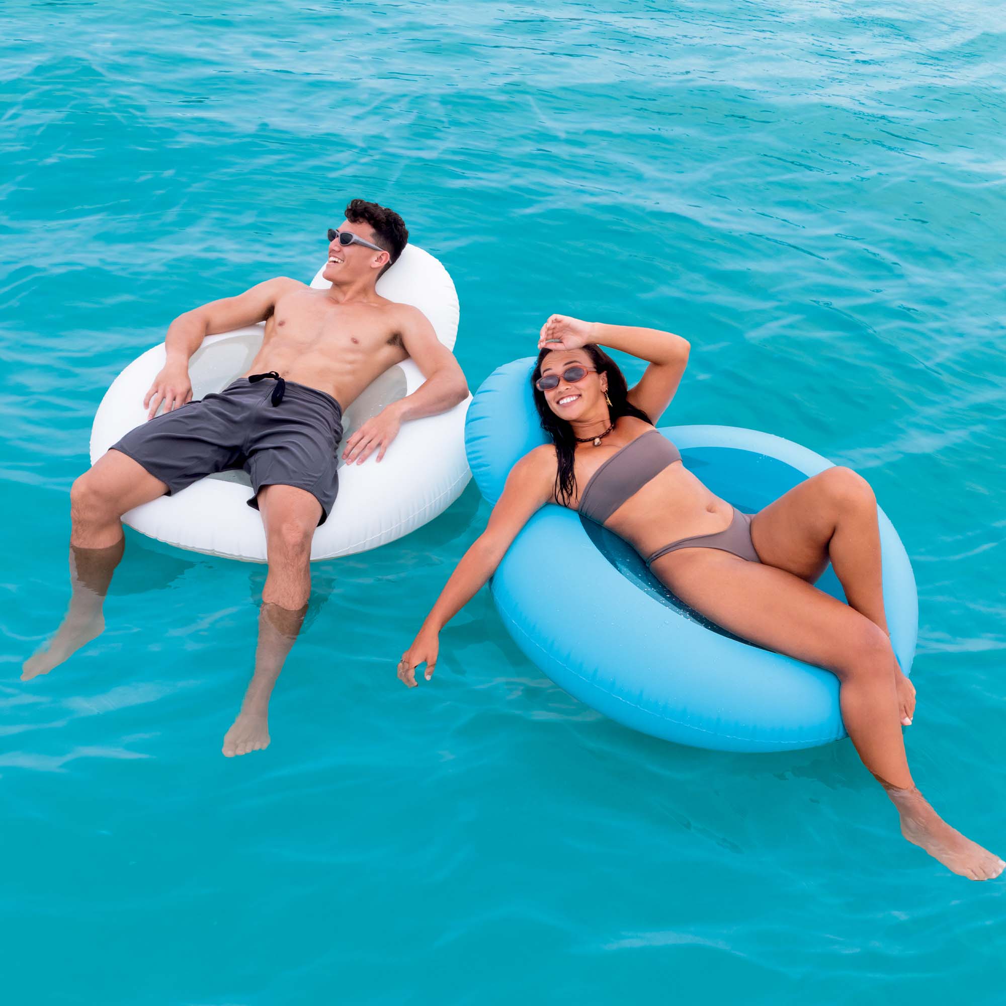 Надувне крісло Pillow-Back