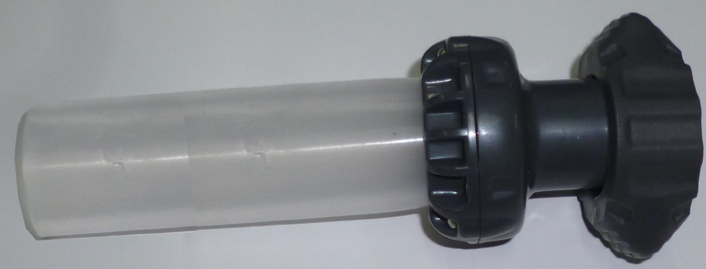 Вхідний/вихідний патрубок (діаметром 37,4 х 115 мм) бази керування СПА з гайкою, графіт