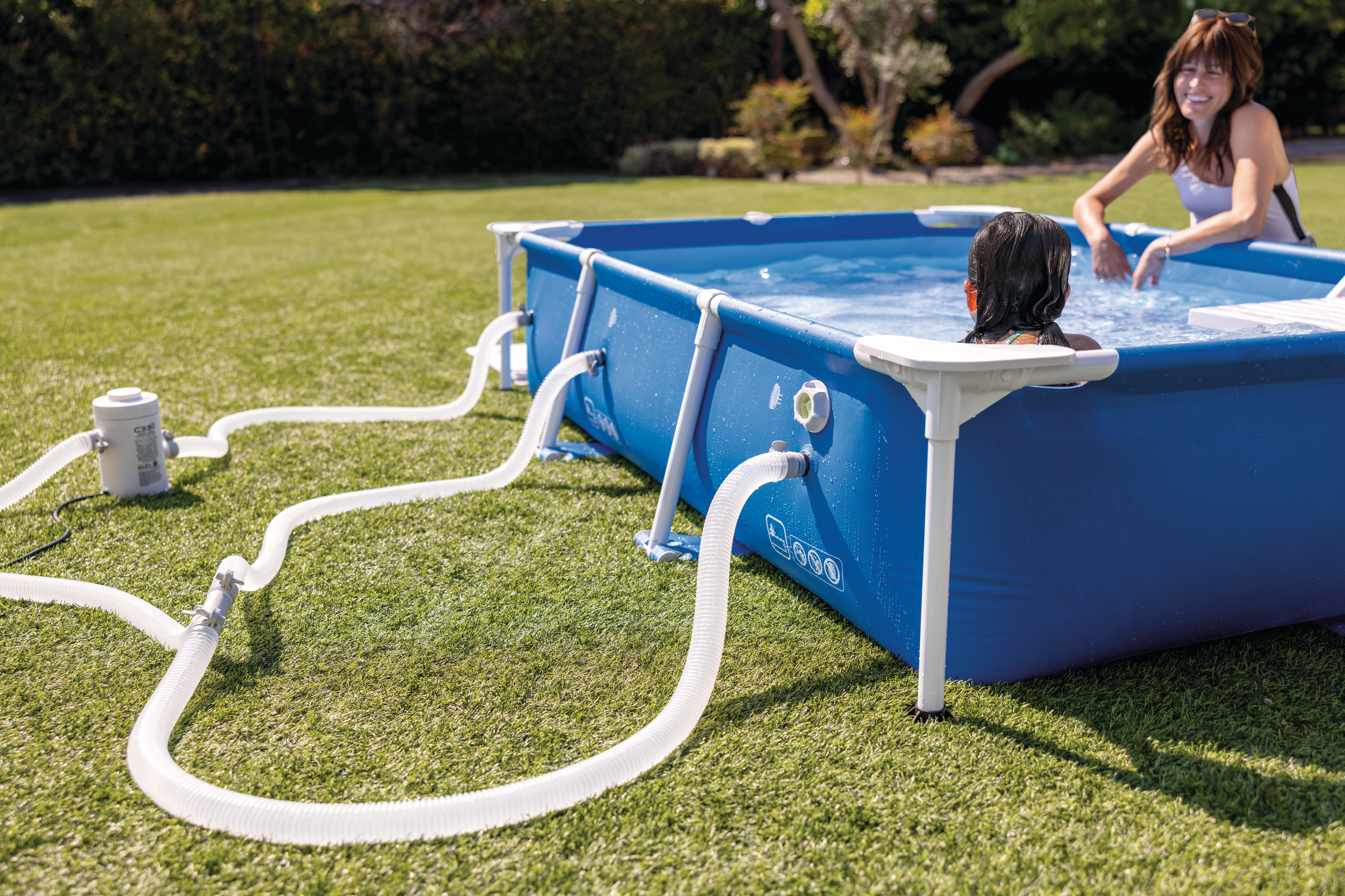 Каркасний басейн для домашніх тварин